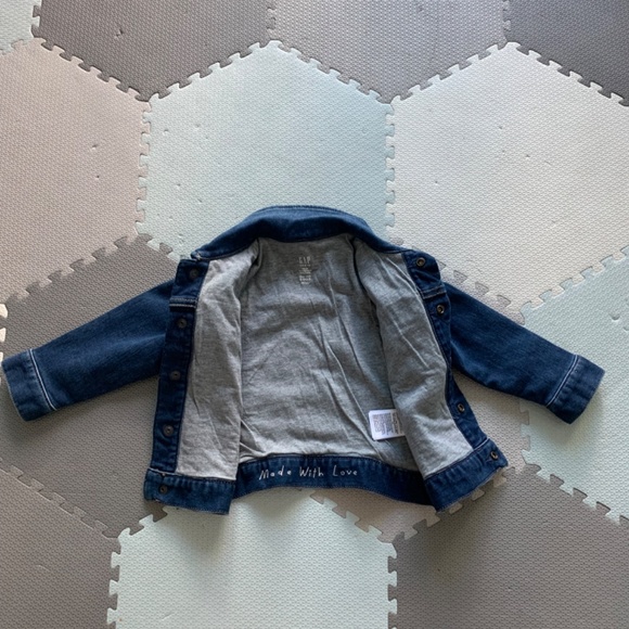 Gap lined denim toddler jacket - Picture 2 of 2
